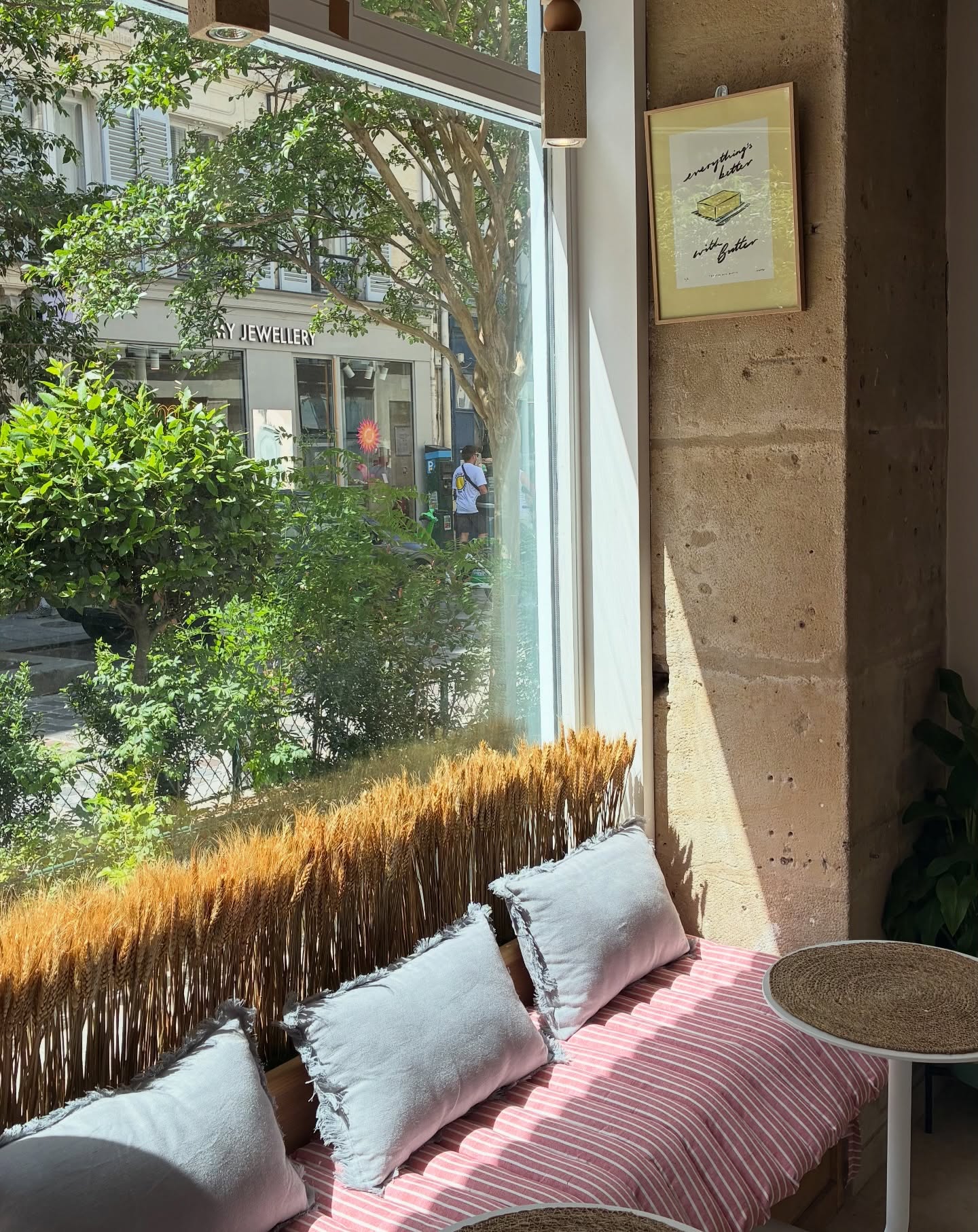 Création pâtissière — rue des Rosiers